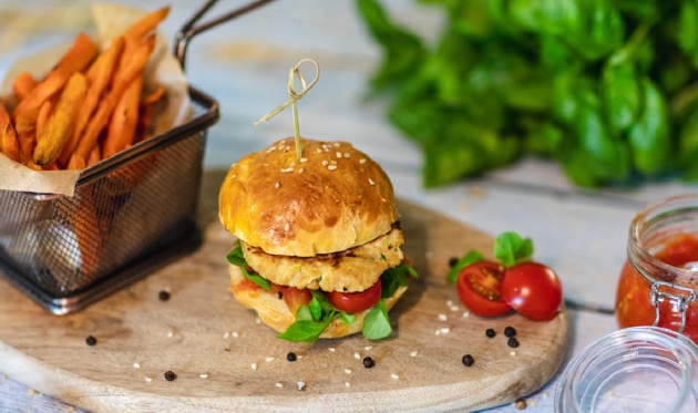 Vege burger (Crohn friendly) by Petra Terner
